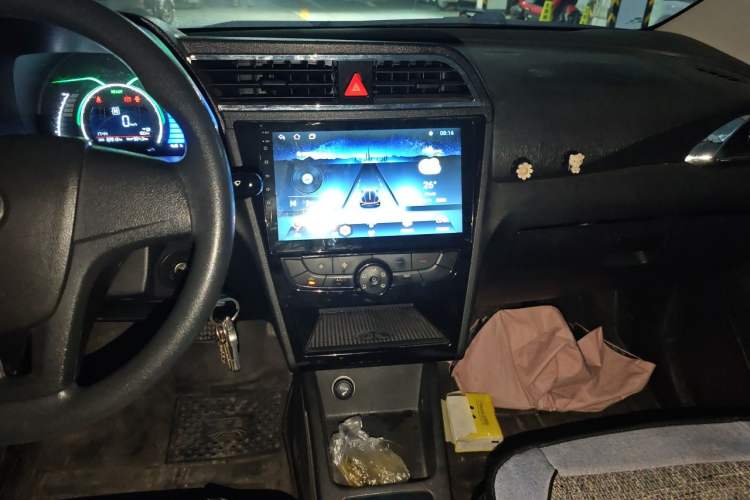 Used BAIC New Energy EC 2017 EC180 Dynamic Edition Audio And AC Panel