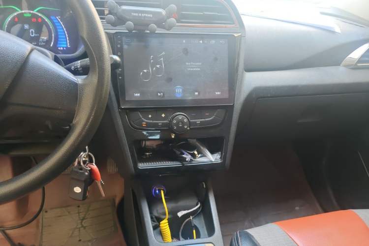 Used BAIC New Energy EC 2017 EC200 Dynamic Edition Audio And AC Panel