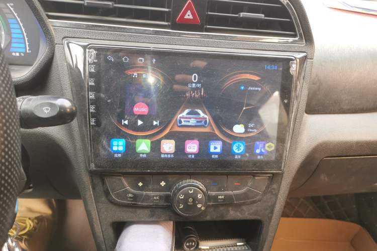 Used BAIC New Energy EC 2017 EC180 Dynamic Edition Audio And AC Panel