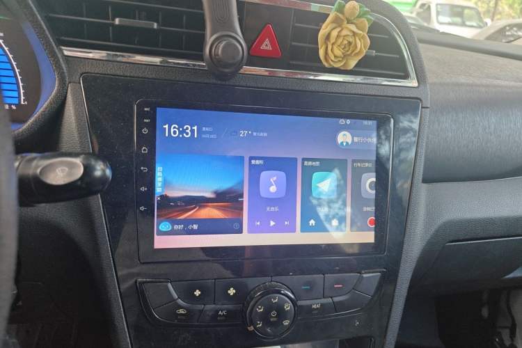 Used BAIC New Energy EC 2017 EC180 Dynamic Edition Audio And AC Panel