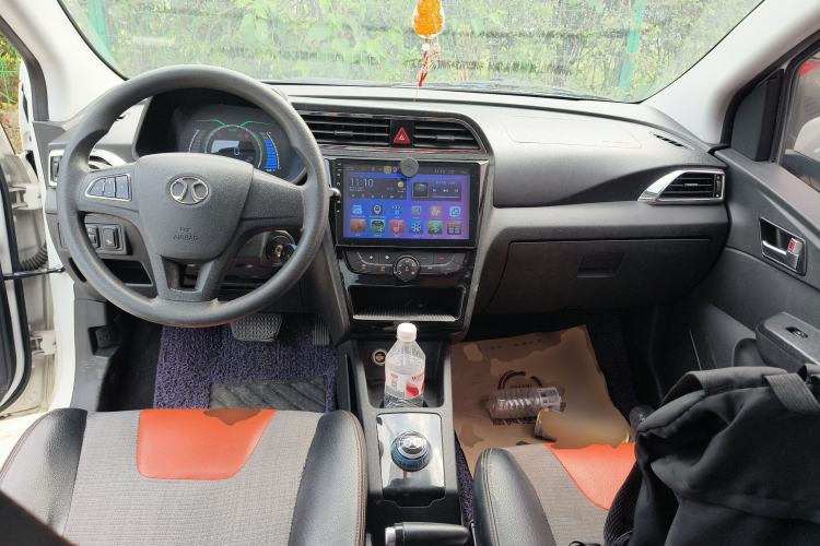 Used BAIC New Energy EC 2017 EC200 Elegant Edition Center Console