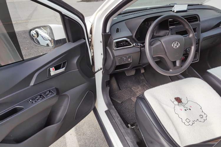 Used BAIC New Energy EC 2017 EC200 Dynamic Edition Driver Seat