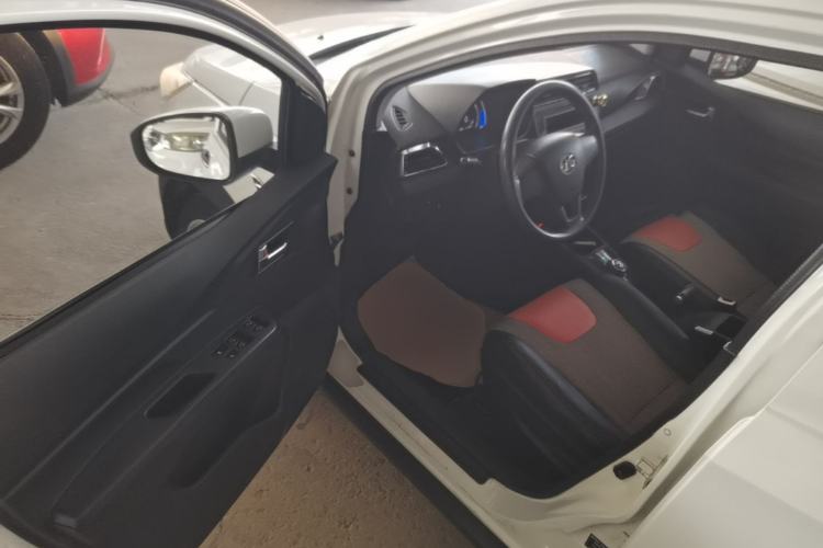 Used BAIC New Energy EC 2017 EC180 Dynamic Edition Driver Seat