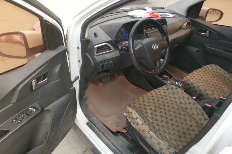 Used BAIC New Energy EC 2017 EC180 Dynamic Edition Driver Seat