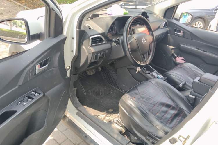 Used BAIC New Energy EC 2017 EC180 Dynamic Edition Driver Seat