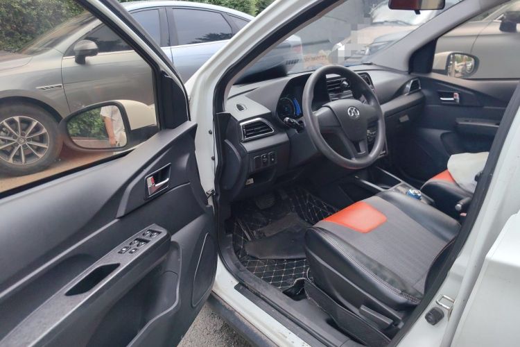 Used BAIC New Energy EC 2017 EC180 Dynamic Edition Driver Seat