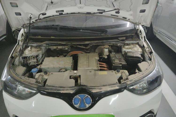 Used BAIC New Energy EC 2017 EC200 Elegant Edition Engine Bay