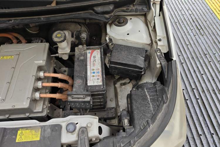 Used BAIC New Energy EC 2017 EC200 Dynamic Edition Engine Bay Left