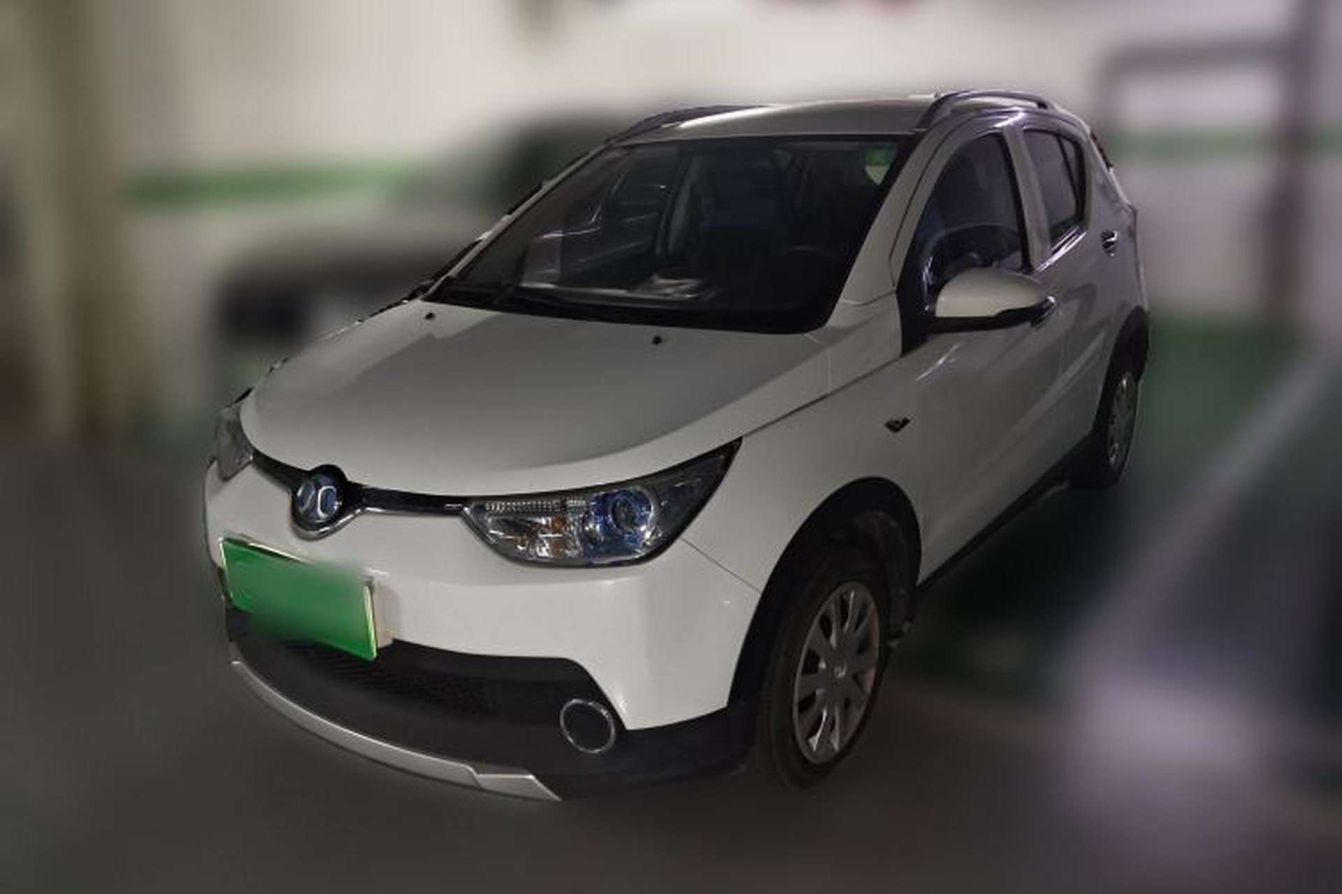 Used BAIC New Energy EC 2017 EC180 Dynamic Edition Front Left 45 Deg