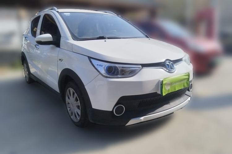Used BAIC New Energy EC 2017 EC180 Dynamic Edition Front Right 45 Deg