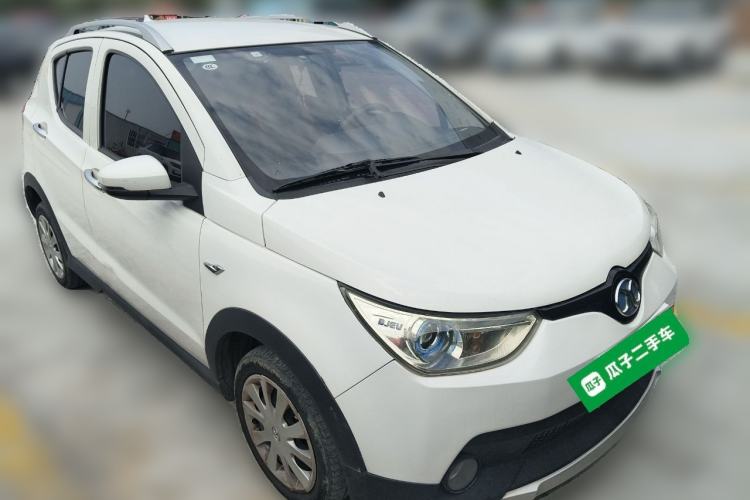 Used BAIC New Energy EC 2017 EC200 Elegant Edition Front Right 45 Deg
