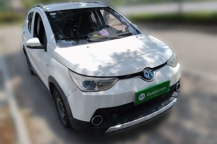 Used BAIC New Energy EC 2017 EC180 Dynamic Edition Front Right 45 Deg