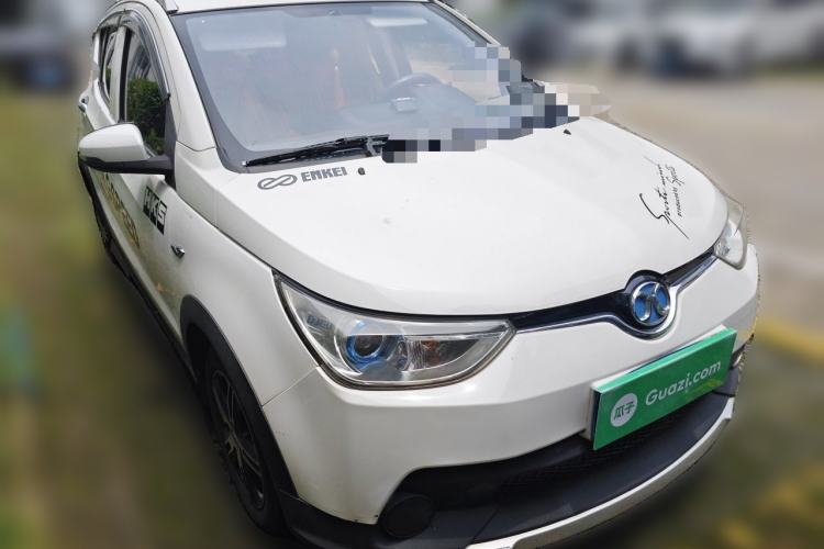 Used BAIC New Energy EC 2017 EC180 Dynamic Edition Front Right 45 Deg