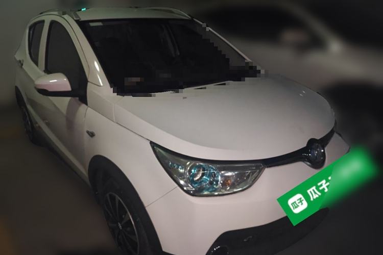Used BAIC New Energy EC 2017 EC180 Dynamic Edition Front Right 45 Deg