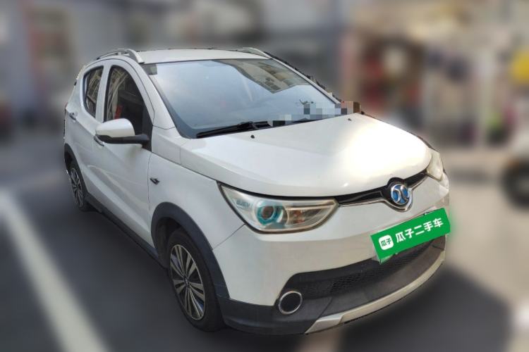 Used BAIC New Energy EC 2017 EC180 Dynamic Edition Front Right 45 Deg