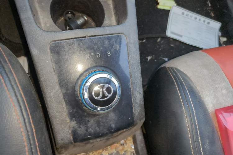 Used BAIC New Energy EC 2017 EC180 Dynamic Edition Gear Lever