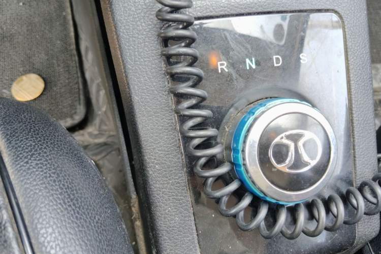 Used BAIC New Energy EC 2017 EC180 Dynamic Edition Gear Lever