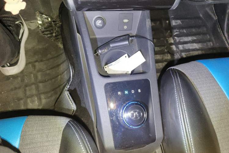 Used BAIC New Energy EC 2017 EC180 Elegant Edition Gear Lever