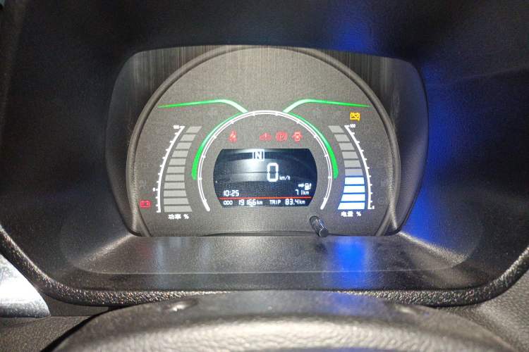 Used BAIC New Energy EC 2017 EC200 Dynamic Edition Instrument Cluster