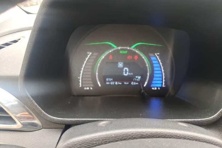 Used BAIC New Energy EC 2017 EC200 Dynamic Edition Instrument Cluster