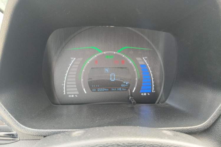 Used BAIC New Energy EC 2017 EC200 Elegant Edition Instrument Cluster