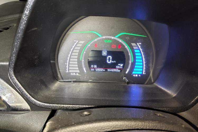 Used BAIC New Energy EC 2017 EC180 Dynamic Edition Instrument Cluster