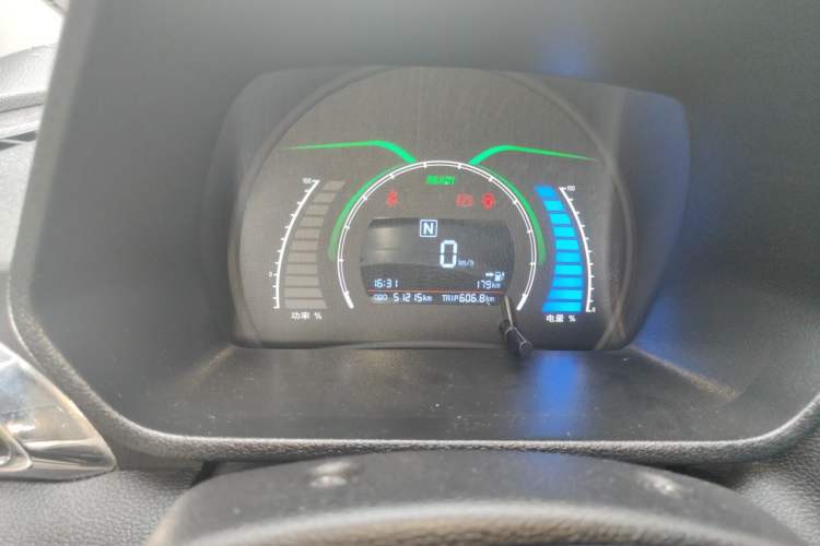 Used BAIC New Energy EC 2017 EC180 Dynamic Edition Instrument Cluster