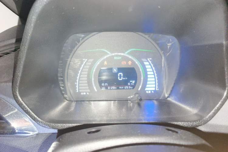 Used BAIC New Energy EC 2017 EC180 Elegant Edition Instrument Cluster