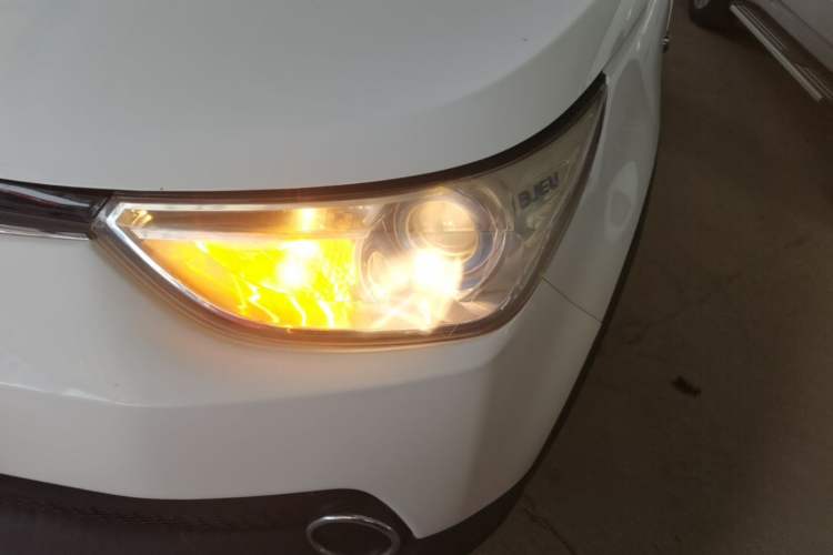 Used BAIC New Energy EC 2017 EC180 Dynamic Edition Left Front Headlight