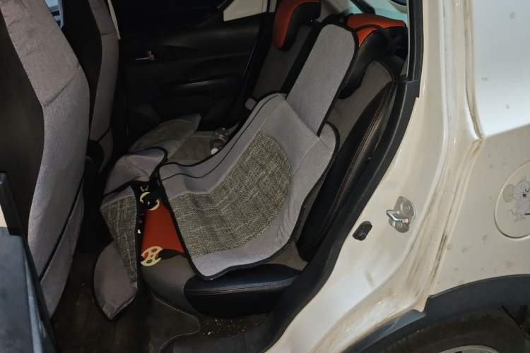 Used BAIC New Energy EC 2017 EC180 Dynamic Edition Left Rear Seat