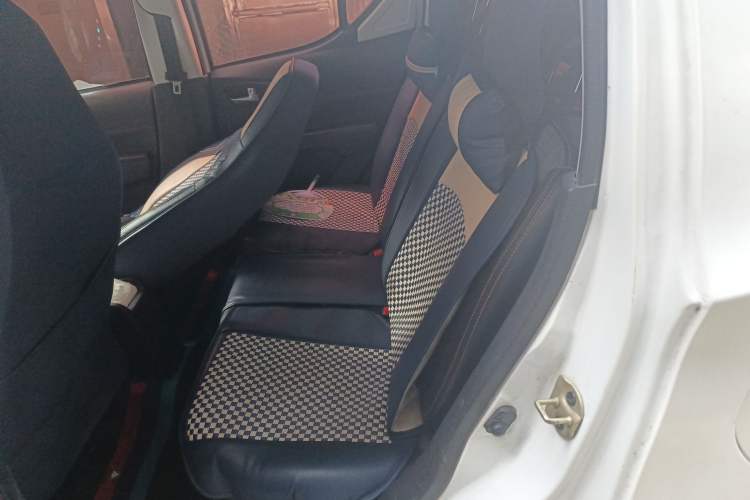 Used BAIC New Energy EC 2017 EC180 Dynamic Edition Left Rear Seat