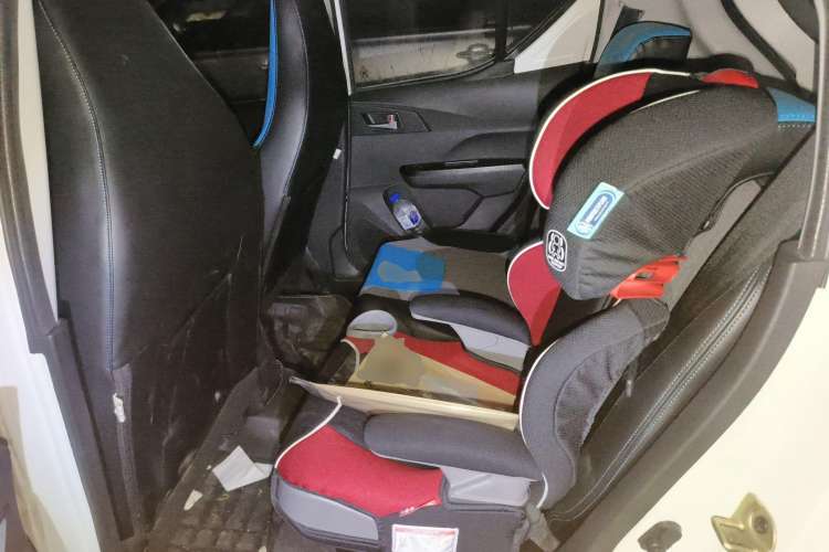 Used BAIC New Energy EC 2017 EC180 Elegant Edition Left Rear Seat