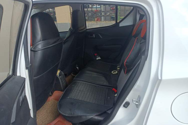 Used BAIC New Energy EC 2017 EC200 Dynamic Edition Left Rear Seat