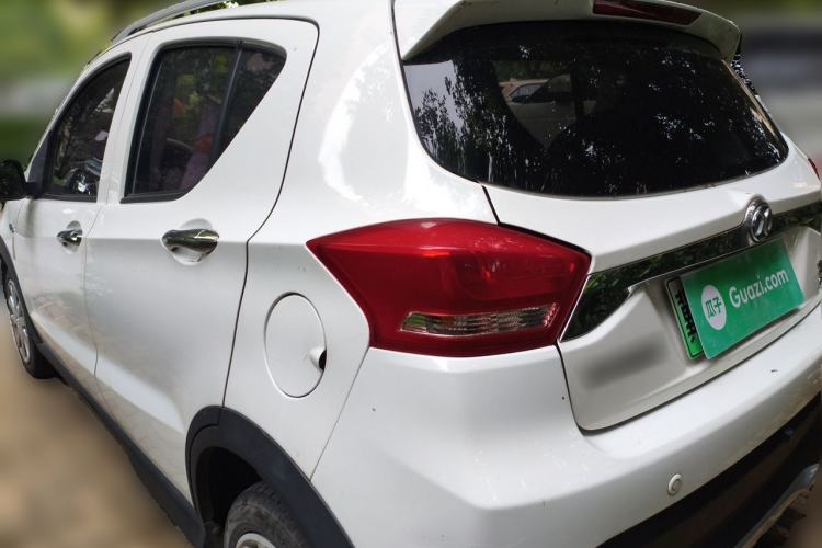 Used BAIC New Energy EC 2017 EC180 Dynamic Edition Rear Left 45 Deg