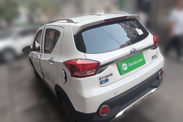 Used BAIC New Energy EC 2017 EC180 Dynamic Edition Rear Left 45 Deg