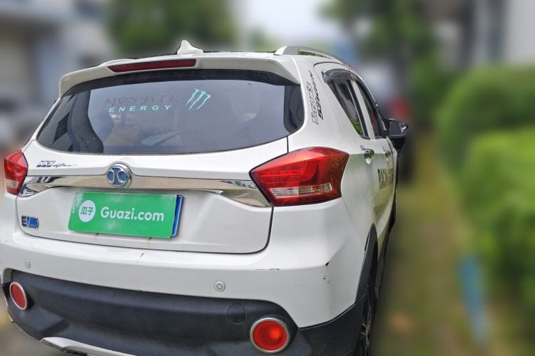 Used BAIC New Energy EC 2017 EC180 Dynamic Edition Rear Right 45 Deg
