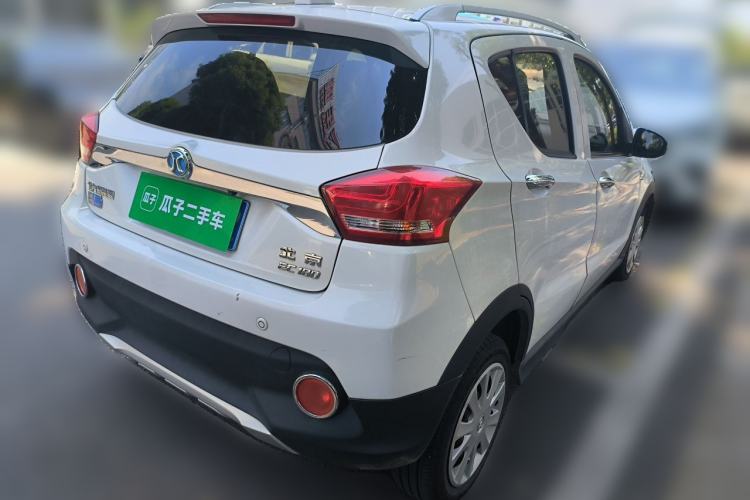 Used BAIC New Energy EC 2017 EC180 Dynamic Edition Rear Right 45 Deg