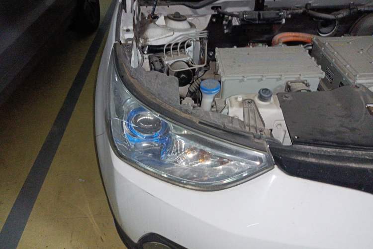 Used BAIC New Energy EC 2017 EC200 Dynamic Edition Right Front Headlight