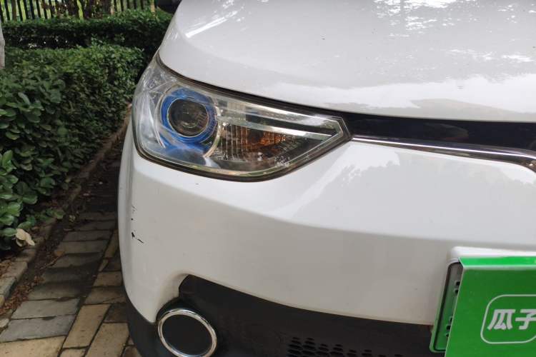 Used BAIC New Energy EC 2017 EC180 Dynamic Edition Right Front Headlight