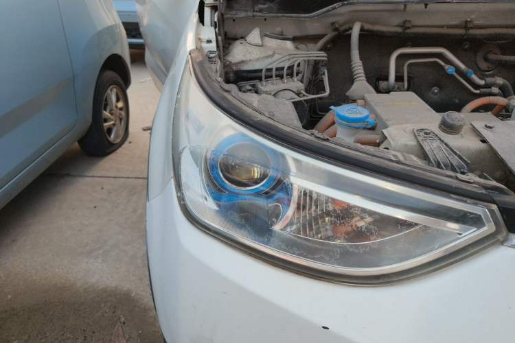 Used BAIC New Energy EC 2017 EC180 Dynamic Edition Right Front Headlight