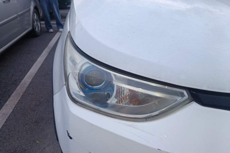 Used BAIC New Energy EC 2017 EC200 Dynamic Edition Right Front Headlight
