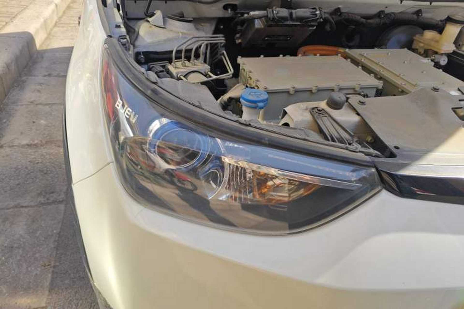 Used BAIC New Energy EC 2017 EC200 Elegant Edition Right Front Headlight