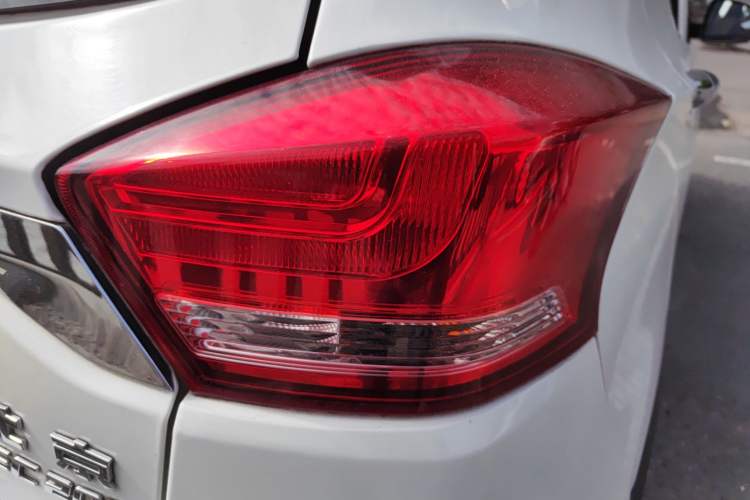 Used BAIC New Energy EC 2017 EC200 Dynamic Edition Right Rear Taillight