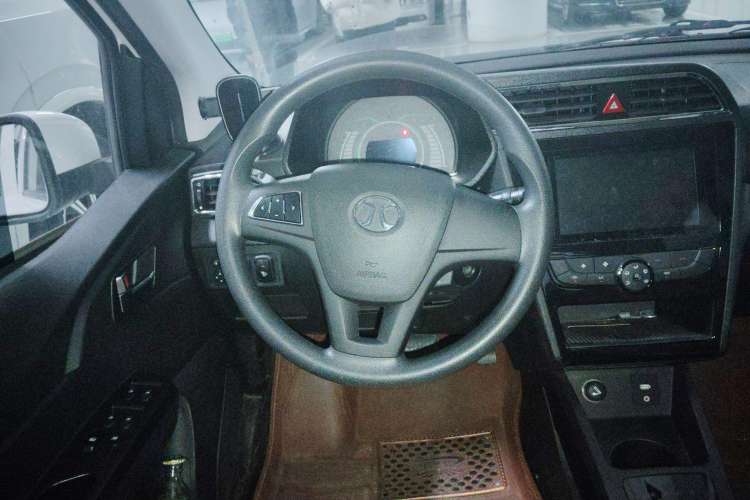 Used BAIC New Energy EC 2017 EC200 Elegant Edition Steering Wheel