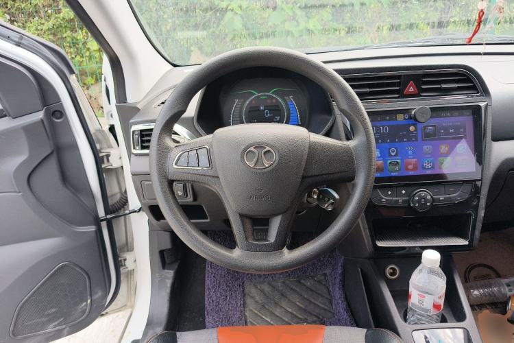 Used BAIC New Energy EC 2017 EC200 Elegant Edition Steering Wheel