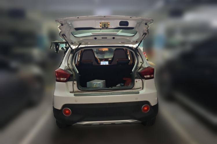 Used BAIC New Energy EC 2017 EC180 Dynamic Edition Trunk