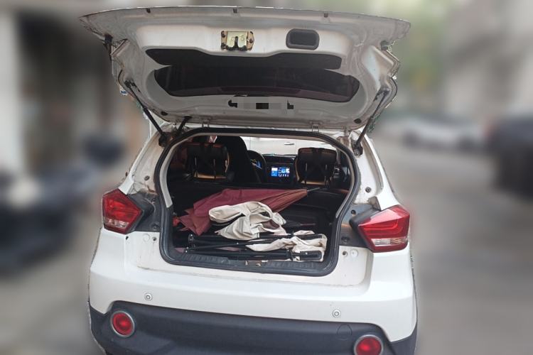 Used BAIC New Energy EC 2017 EC180 Dynamic Edition Trunk