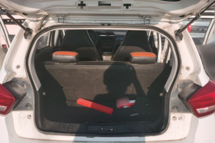 Used BAIC New Energy EC 2017 EC180 Dynamic Edition Trunk