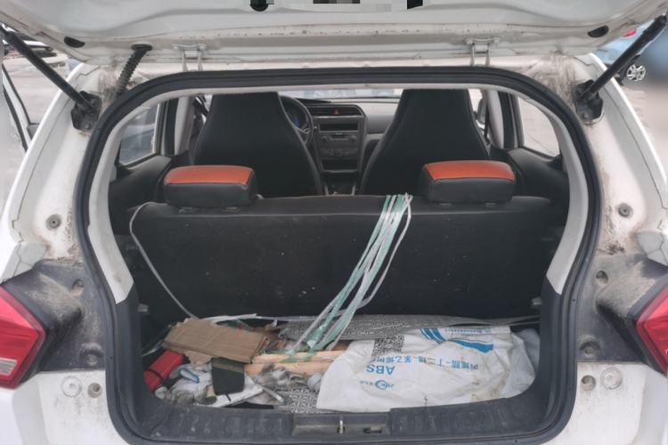 Used BAIC New Energy EC 2017 EC180 Dynamic Edition Trunk