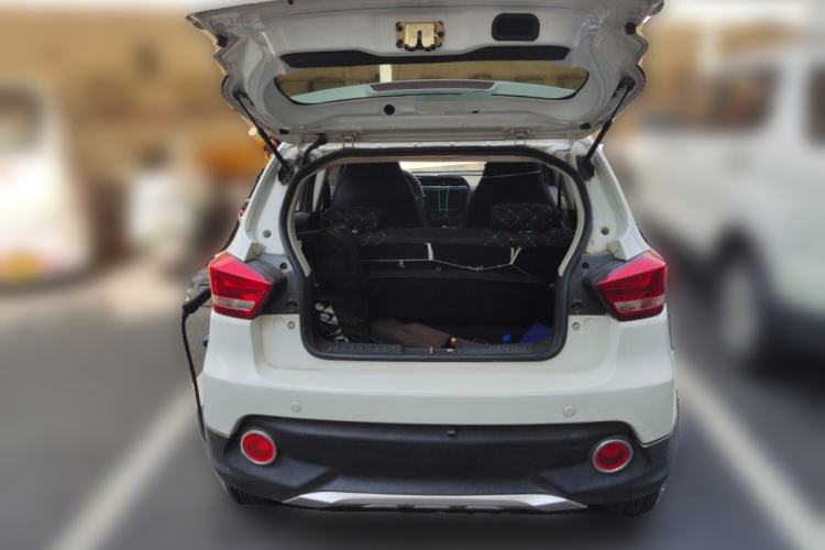 Used BAIC New Energy EC 2017 EC180 Dynamic Edition Trunk